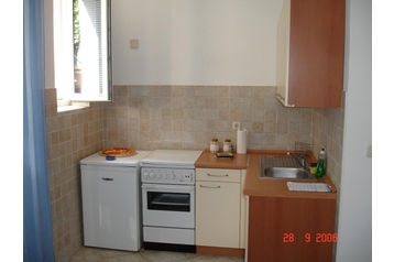 Hrvatska Privát Pula, Eksterijer
